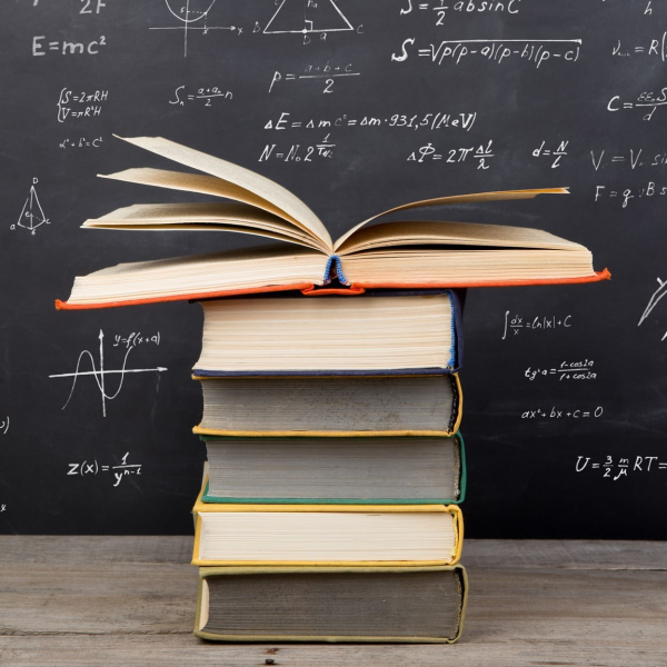 968132-photography-books-blackboard-mathematics-chalk